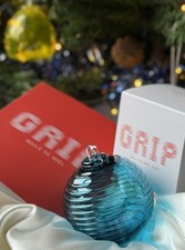 Boule de Noël "GRIP" bleu pétrole Meisenthal collection 2025
