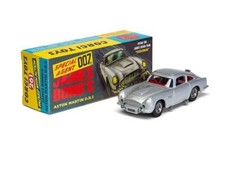 Corgi James Bond 007 Aston Martin DB5 Argent 1:43 Modèle Moulé - RT26101S