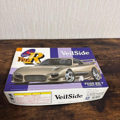 Aoshima veilside rx 7 - 1/24,
