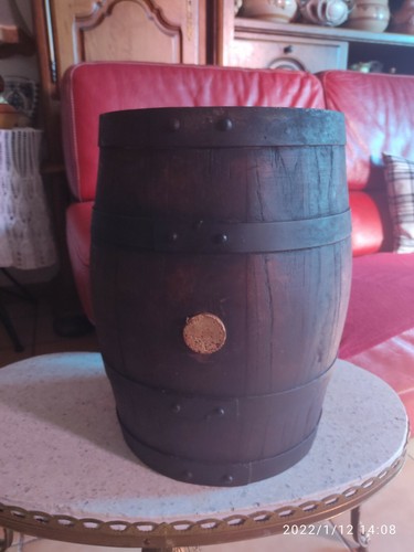 Ancien petit tonnelet vin - ancien,