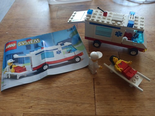 Lego 6666 ambulance complet - lego,
