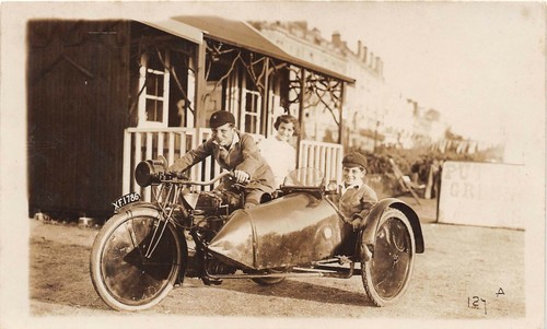 Carte postale histoire sociale - postale,