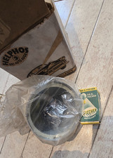 HELPHOS LE PROJECTEUR DERRIERE