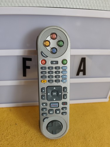 Freebox v5 free - freebox,
