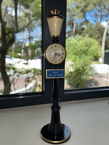 Horloge rue paix par - paix,