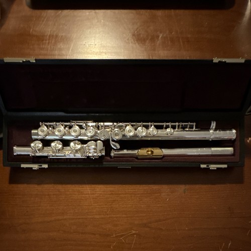 Barely used yamaha - used, allegro