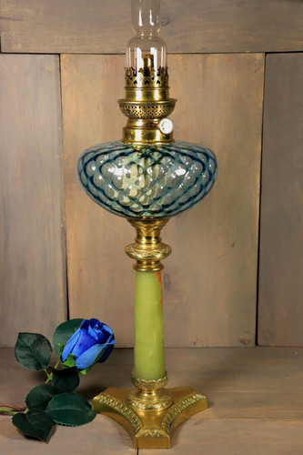Lampe pétrole ancien - à,