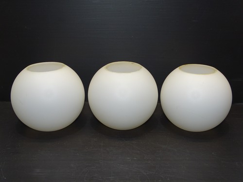 Globes verre opalin couleur - verre,