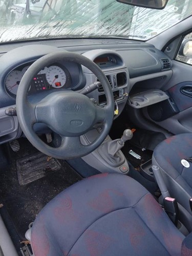 Pompe lave glace - avant, renault