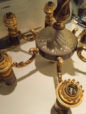 lustre ancien  tetes de lion , 6 lampes bougies inclus capuchons en verre  