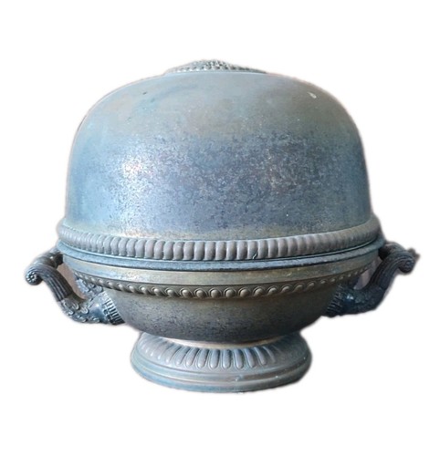 Ancien légumier sur réchaud - ancien,