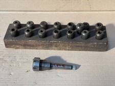 Cône de fraisage porte pinces ER 25 marque REGO-FIX - queue CM2 + 16 pinces