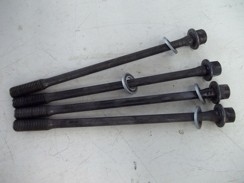 Visserie culasse suzuki - de,