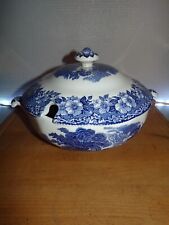 Soupière en porcelaine