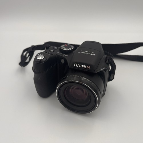 Fujifilm finepix s2000hd - fujifilm,