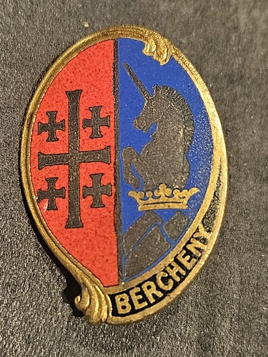 Insigne pucelle militaire 1er - militaire,