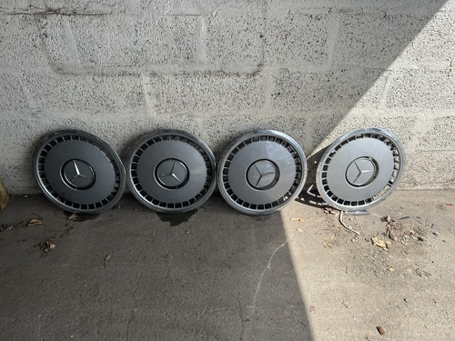 Enjoliveurs mercedes w124 r129 - enjoliveurs,