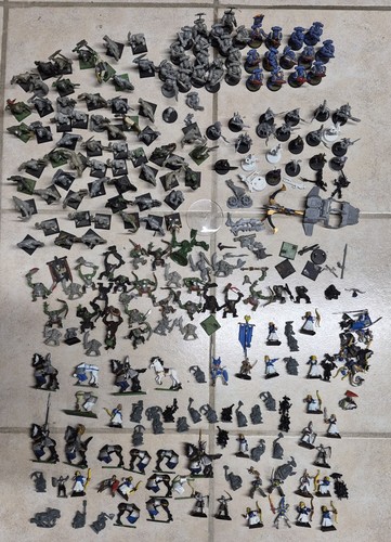 Lot 180 figurines warhammer - 180,