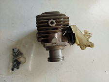 CYLINDRE PISTON      POUR