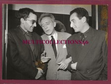 231024 - PHOTO 1960 célébrité cinéaste JEAN COCTEAU prix Jean Vigo Godard Luntz