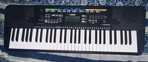 Yamaha psr e253 - psr,