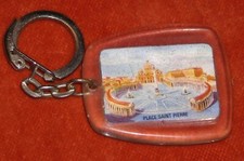 Porte-clés Key ring Bitter s. Pellegrino apéritif sans alcool Place St PIERRE