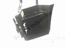 MARCHE PIED G RENAULT T 480  / NE 9636