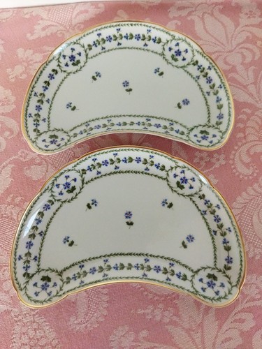 Assiettes demi lune - assiettes,