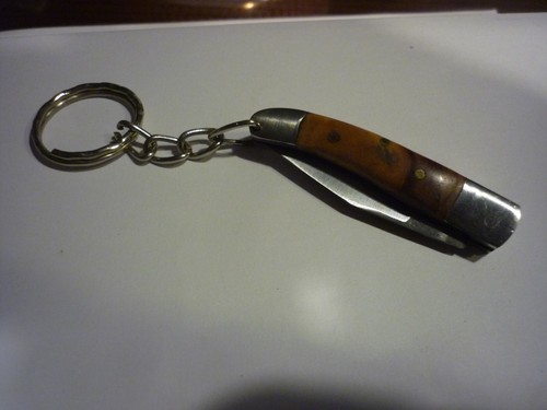 Porte clé couteau - porte,