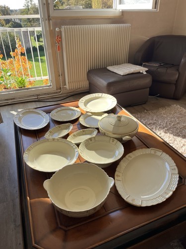 Service table complet - service,