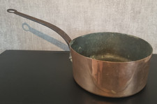 Grande casserole en cuivre
