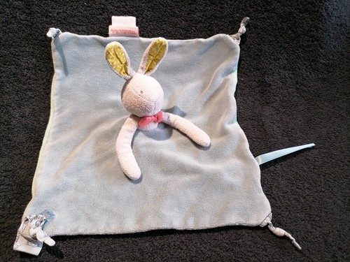 Doudou plat lapin - plat,