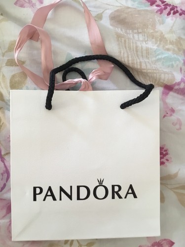 Véritable petit sac cadeau