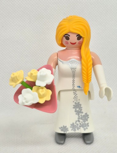 Mariee blonde avec - mariee,