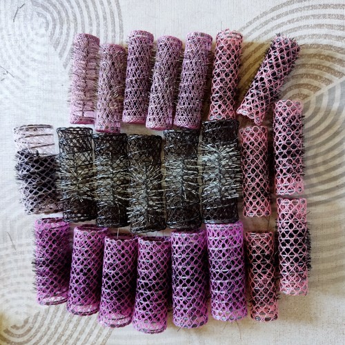 Lot bigoudis à ressorts - 23,