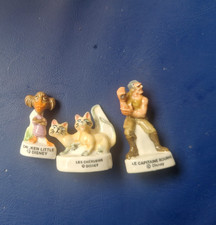 3 Fèves Disney  ( lot B 8 )