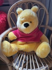 JOLI PELUCHE L'OURSON WINNIE