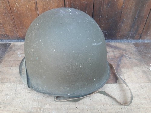 Casque militaire ancien - casque,