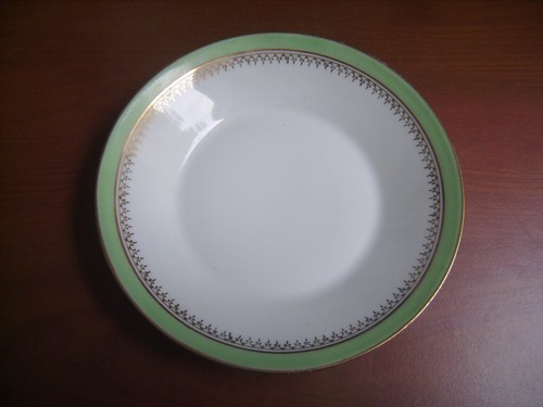 Belle assiette creuse - , à