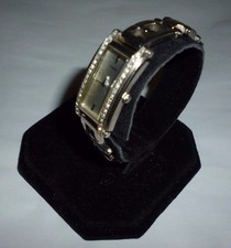 Ladies Guess Crystal Diamond Bezel Silvertone Quartz Watch Link Band G75728L