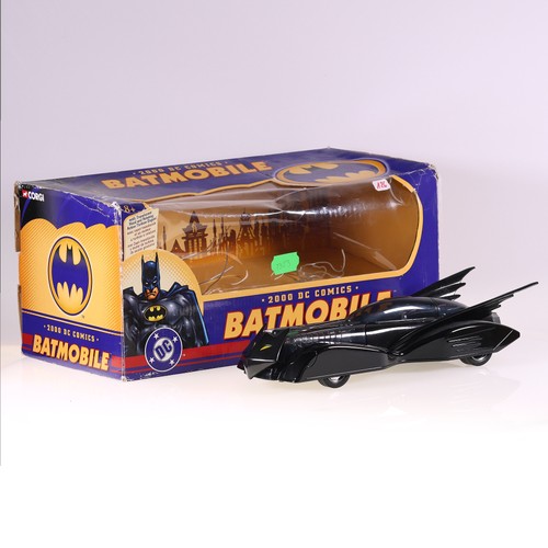 Corgi batman batmobile - batman,