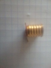 Douille pour ampoules à vis