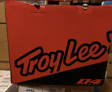 🔥 Troy Lee Designs D4