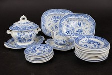 Service de dîner miniature 22