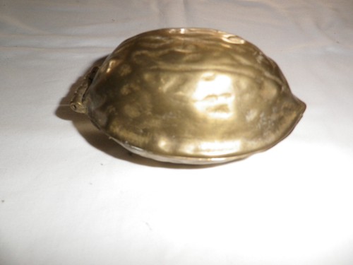 Casse noix bronze doré - noix, en