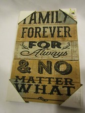 Rustic Primitive Pallet Style