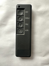 TÉLÉCOMMANDE 4 TOUCHES