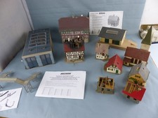 Lot de 11 maquettes FALLER