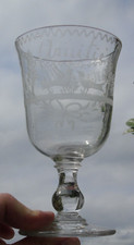Verre à eau en verre, forme