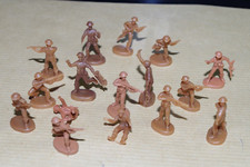 SOLDATS ANGLAIS WWII ATLANTIC 1/72  16 éléments très bon état